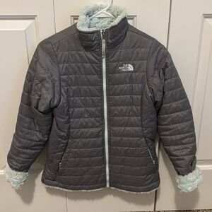 North Face Girls Insulated Reversible Coat. Size Large.